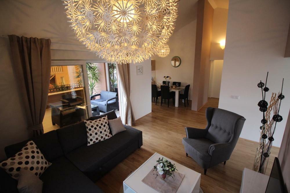 Lux Haus Villa Trogir Buitenkant foto