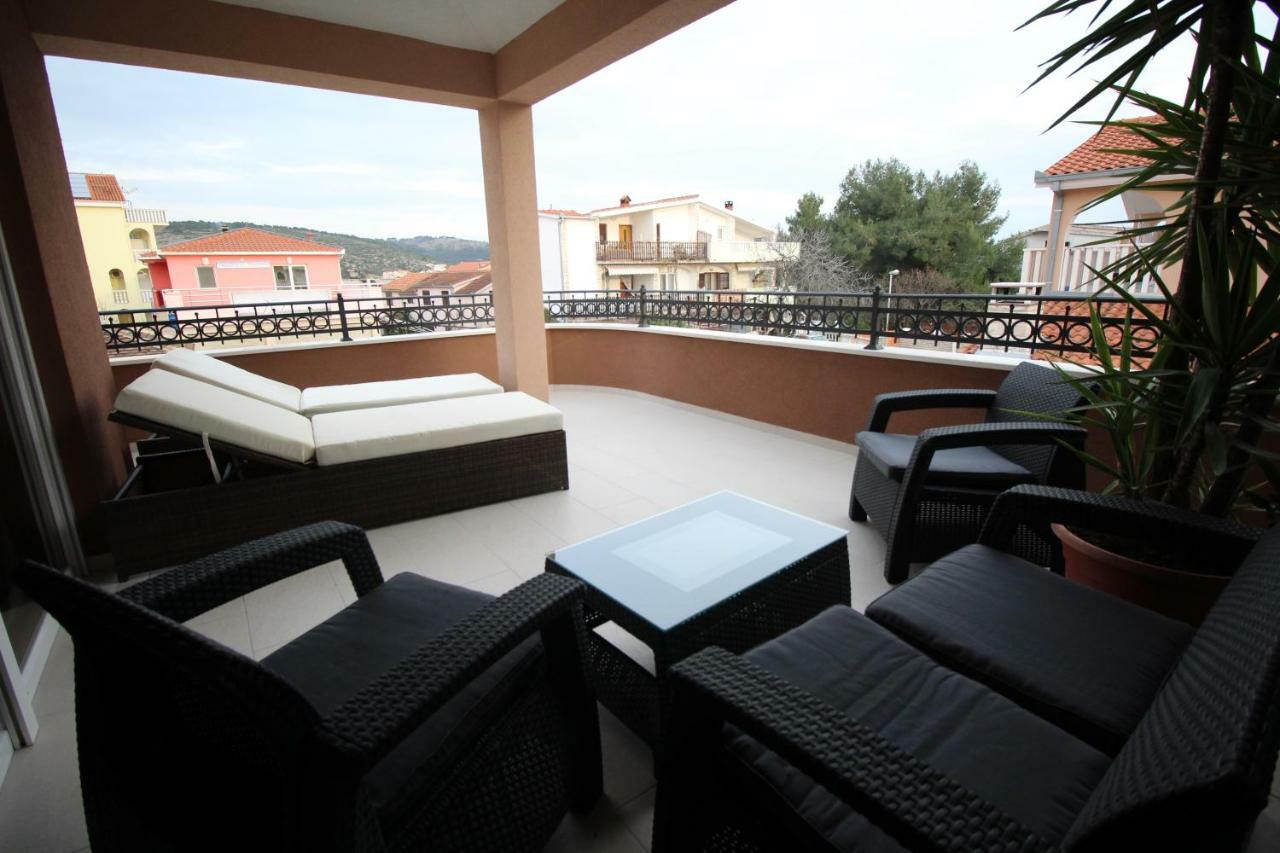 Lux Haus Villa Trogir Buitenkant foto